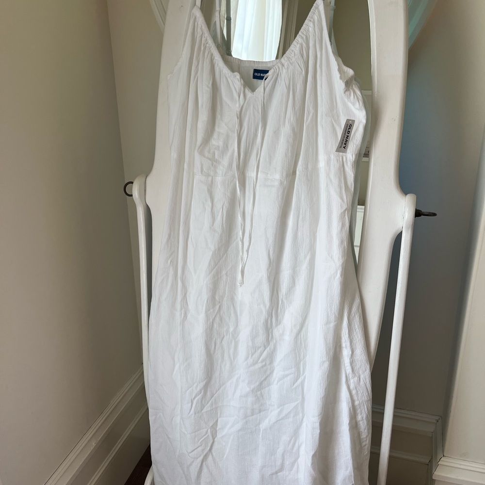 Flowy maxi sundress